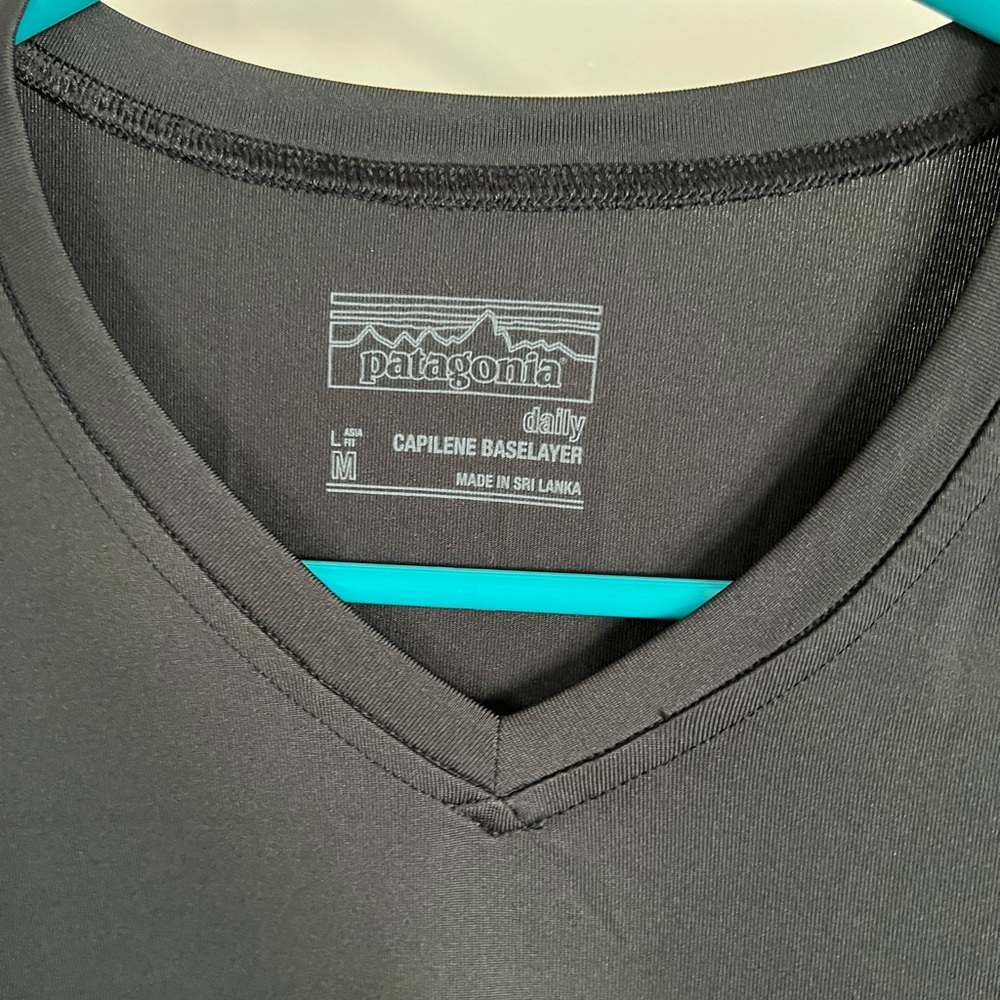 Patagonia Capilene Base Layer - image 2